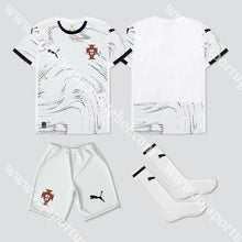 Carregar imagem no visualizador da galeria, Kit Criança Alternativo Seleção Portugal Puma 2025 1-2 Anos Camisola Futebol