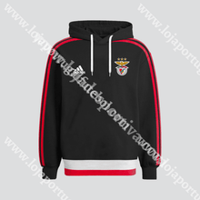 Carregar imagem no visualizador da galeria, Fato Treino Sl Benfica Hoodie Preta 21/22
