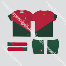 Carregar imagem no visualizador da galeria, Kit Criança Principal Portugal Mundial 2022 1-2 Anos
