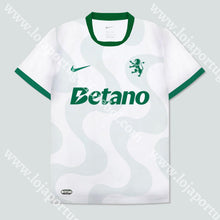 Carregar imagem no visualizador da galeria, NOVA CAMISOLA ALTERNATIVA BRANCA SPORTING CP 25/26 S
