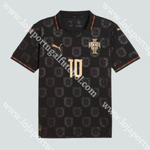 Carregar imagem no visualizador da galeria, NOVA CAMISOLA EDIÇÃO ESPECIAL EUSÉBIO VERSÃO PLAYER PORTUGAL 2025 - Camisola Futebol
