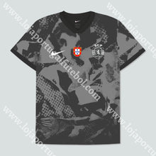 Carregar imagem no visualizador da galeria, NOVA CAMISOLA TREINO PRETA SPORTING CP 25/26
