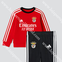 Carregar imagem no visualizador da galeria, NOVO FATO TREINO CRIANÇA PRINCIPAL SL BENFICA 25/26 1-2 Anos
